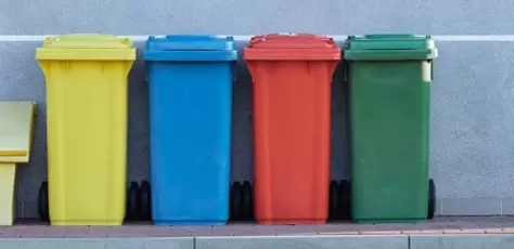 Solid waste treatment and resource utilization